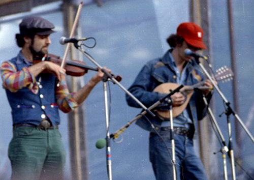 Kate and Anna McGarrigle  Chorley  1976