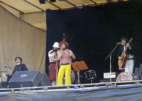 Biggles Wartime Band