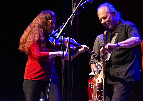 Scarlet Rivera and  Rob Stoner