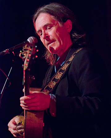 Dougie MacLean 