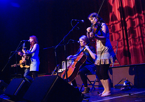 Rosie Doonan & The Snapdragons