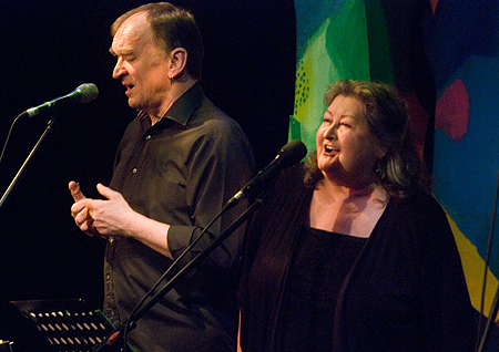 Martin Carthy and Norma Waterson 