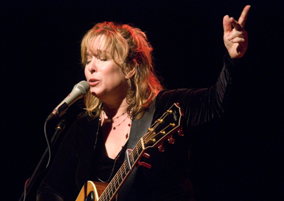 Gretchen Peters