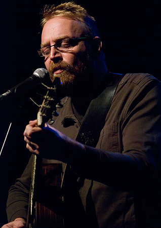 Boo Hewerdine 