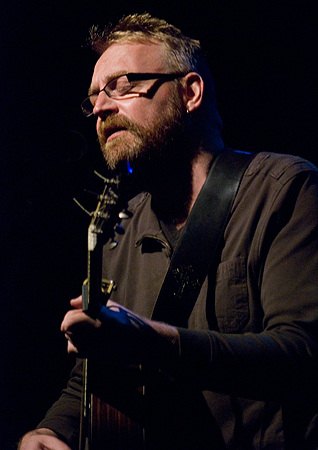 Boo Hewerdine 