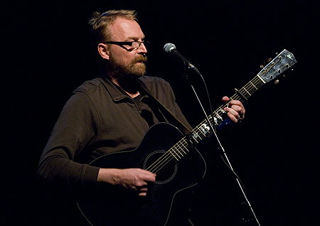 Boo Hewerdine 