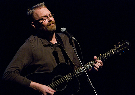 Boo Hewerdine 