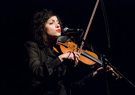 Carrie Rodriguez 