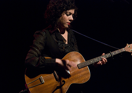 Carrie Rodriguez 