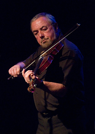 Aly Bain