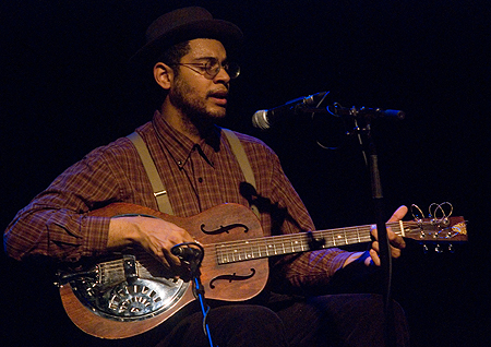 Dom Flemons