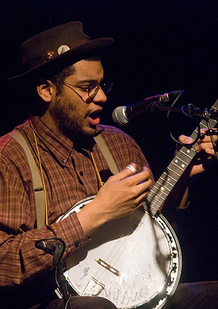 Dom Flemons