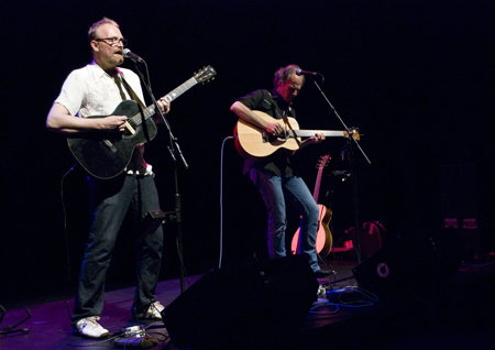 Brooks Williams  and Boo Hewerdine 