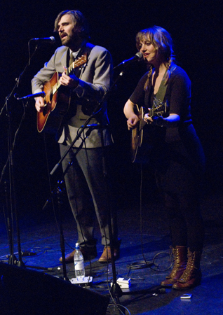 Ana&iuml;s Mitchell and Jefferson Hamer 