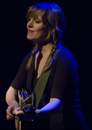 Ana&iuml;s Mitchell