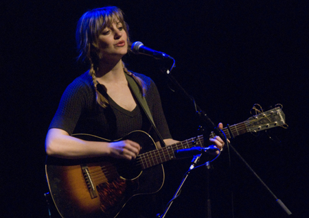 Ana&iuml;s Mitchell