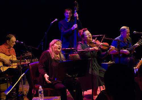 Norma Waterson, Eliza Carthy and The Gift Band