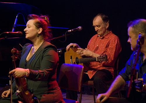 Norma Waterson, Eliza Carthy and The Gift Band