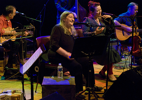 Norma Waterson, Eliza Carthy and The Gift Band