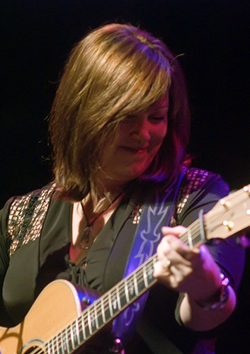 Suzy Bogguss 