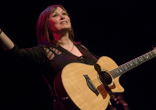 Suzy Bogguss 