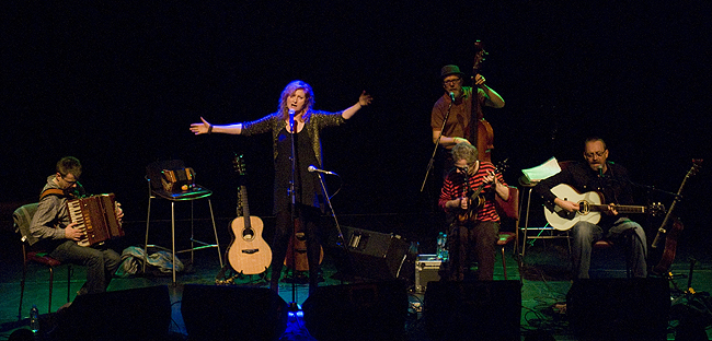 Eddi Reader