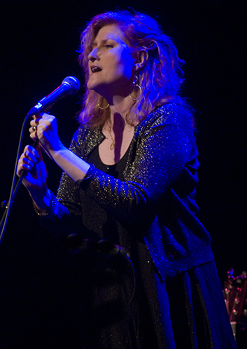 Eddi Reader