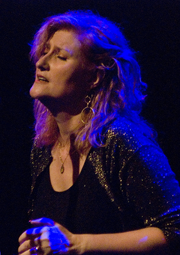 Eddi Reader