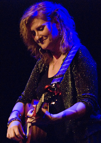 Eddi Reader