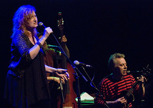 Eddi Reader and John Douglas 