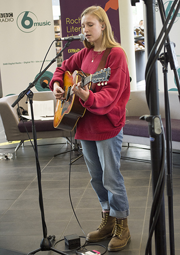 Billie Marten