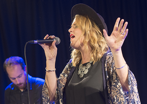 Elles Bailey