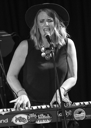 Elles Bailey