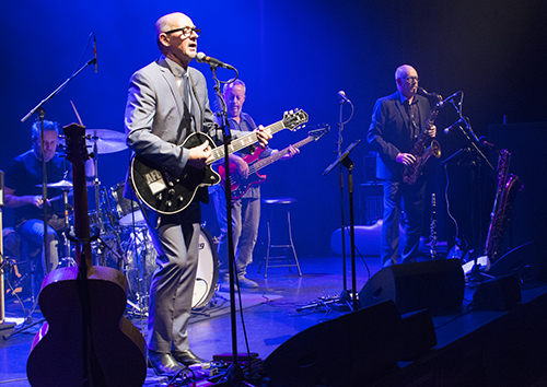 Andy Fairweather Low and the Low Riders