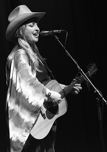 Sunny Sweeney