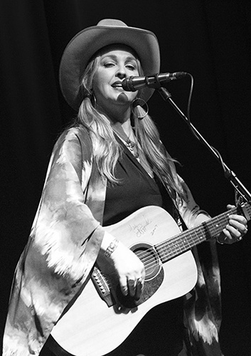 Sunny Sweeney