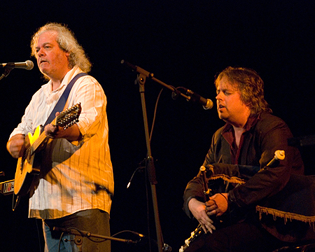 Maartin Allcock and Troy Donockley