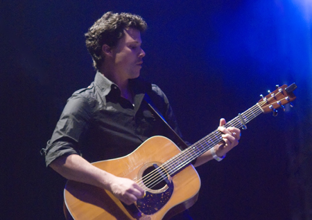 Sean Lakeman