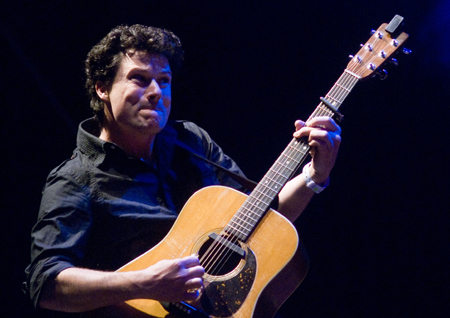 Sean Lakeman