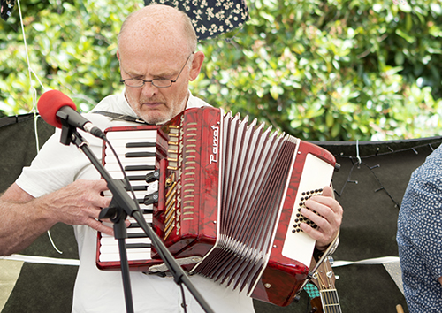 Chorley Cakes Ceilidh Band